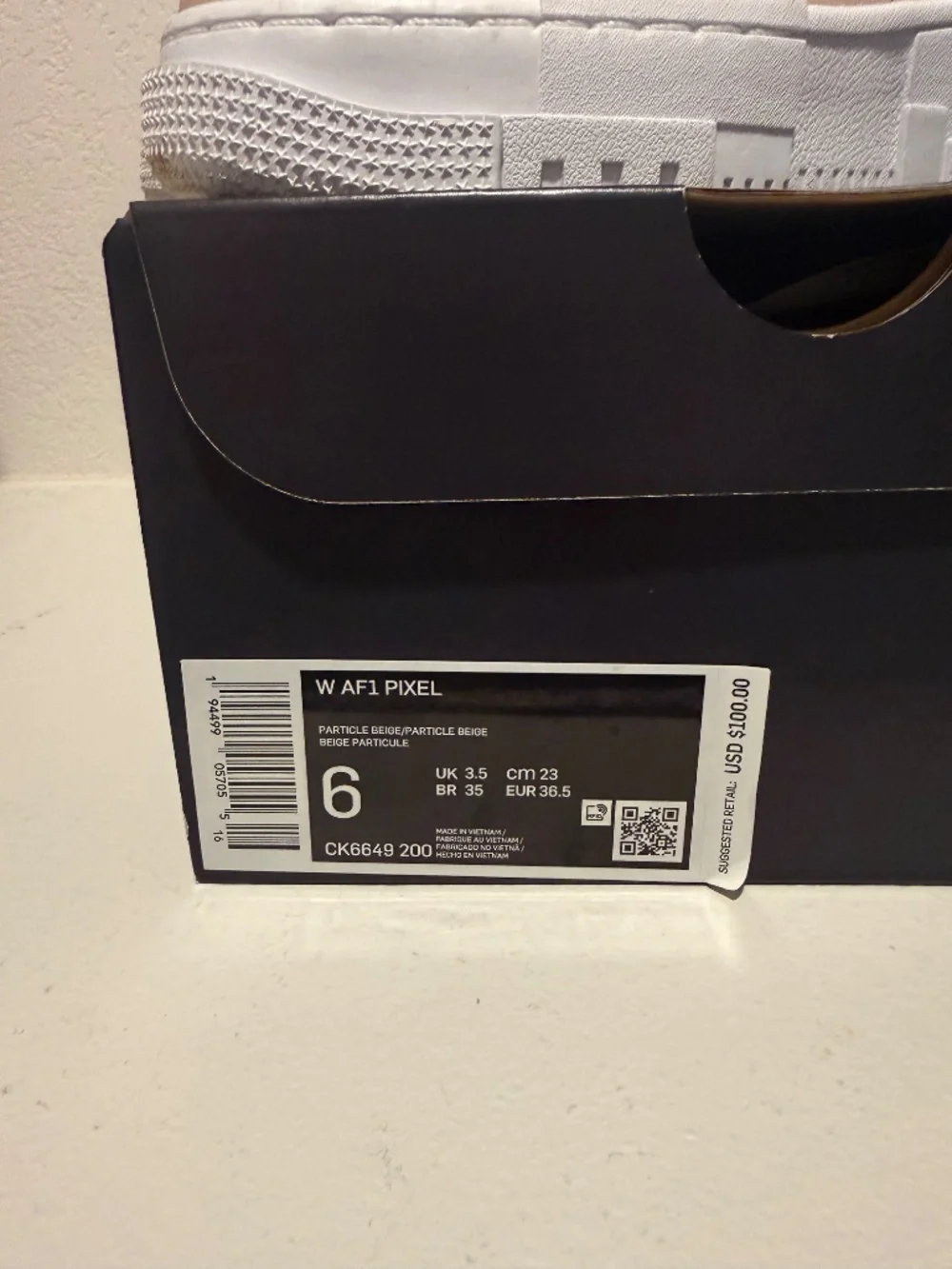 Nike W AF1 Pixel